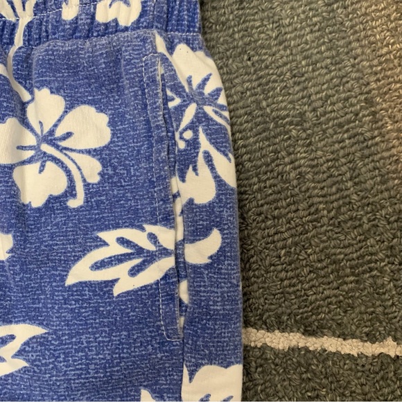 Urban Outfitters Out from Under Sawyer pull on shorts - Picture 3 of 5